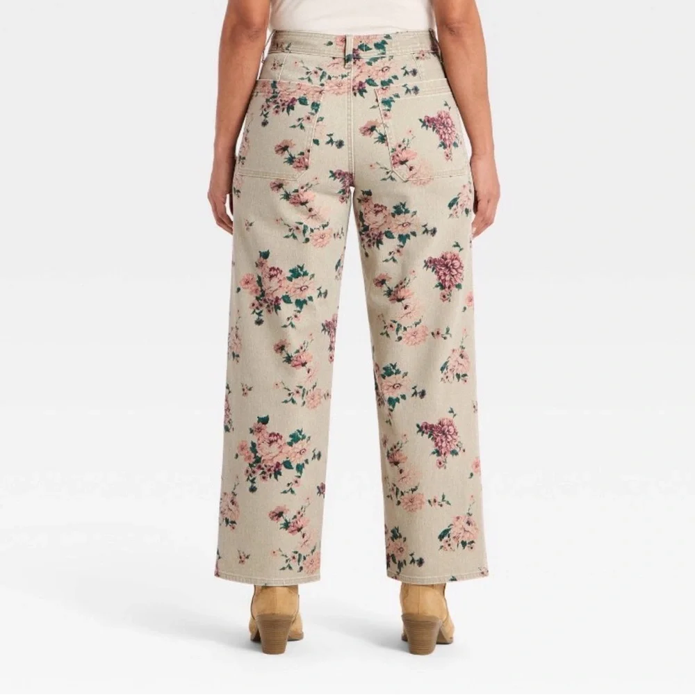 Highest-Rise Floral Sailor Straight Jeans from Universal Thread NWT sz16 - Picture 2 of 6